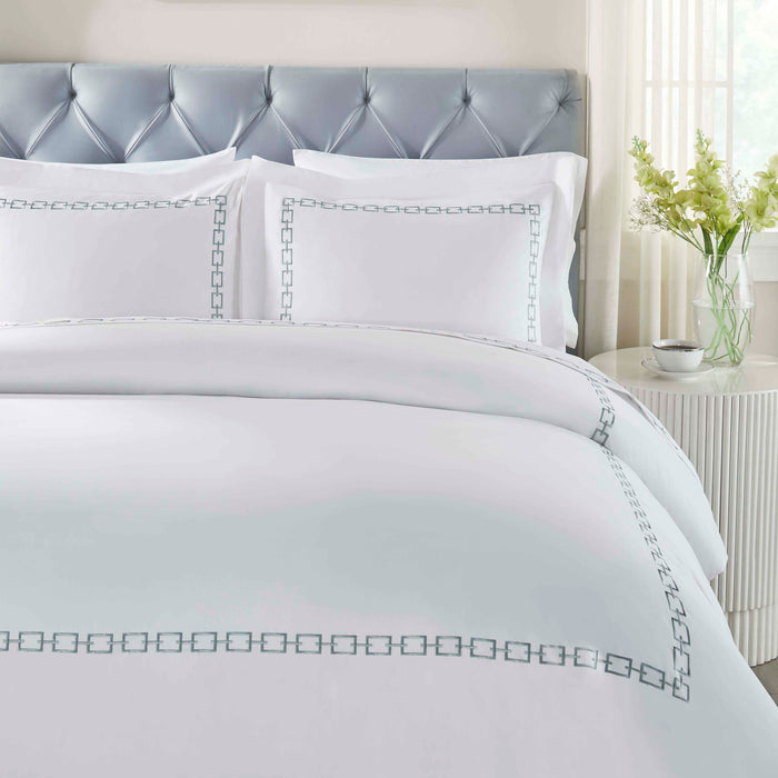 Chain Links Cotton Embroidered 3-Piece Duvet Cover Set