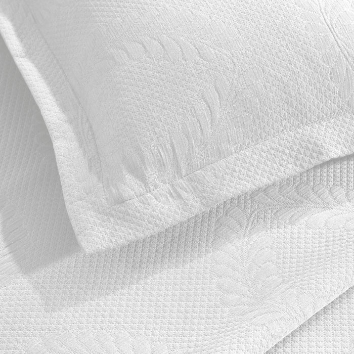 Peploi Cotton Medium Weight Matelasse Bedspread and Sham Set