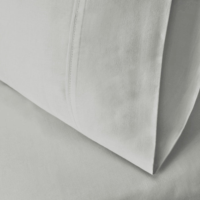 600 Thread Count Cotton Blend Solid Pillowcase Set - Platinum