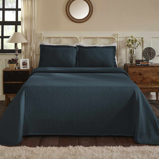 100% Cotton Jacquard Matelassé Fleur De Lis Bedspread Set - Deep sea